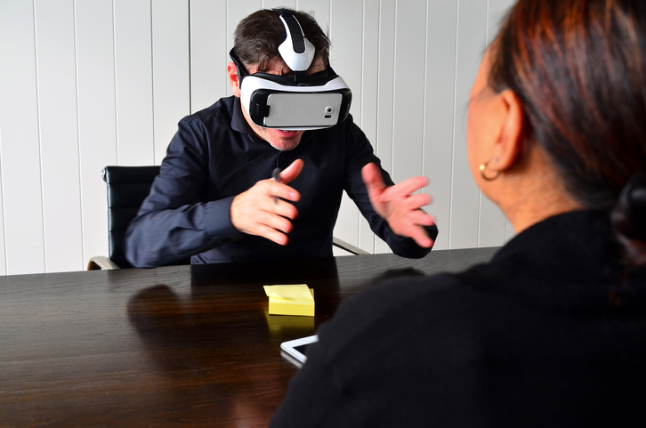 Je sollicitatiegesprekken oefenen met behulp van virtual reality? Dat doe je zo